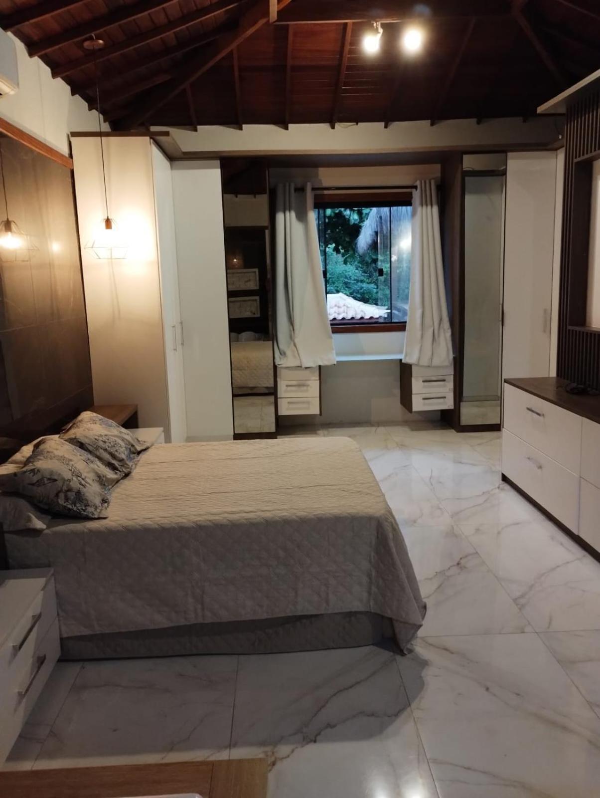 Novos Aires Inn *